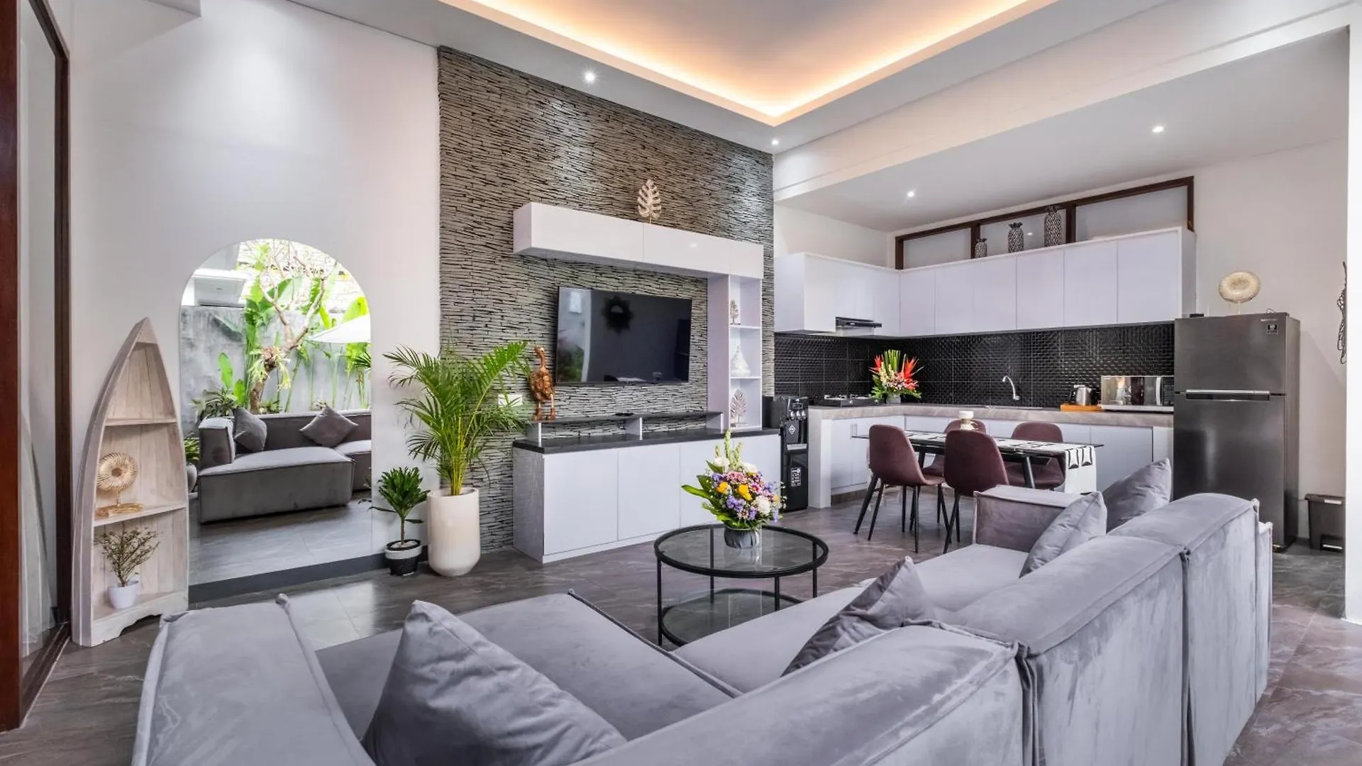 Villa Rama By Jb Villas Seminyak  Indonesia